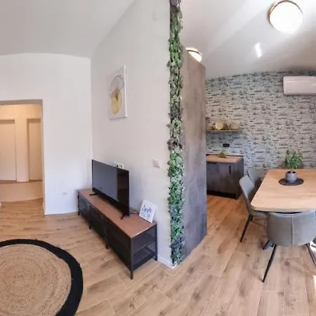 Apartment Gemini Kastela