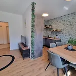 Apartament Gemini *